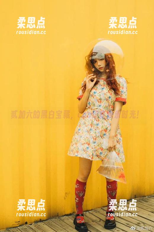 贰加六的黑白宝藏，cos分享快乐时光！-柔思点