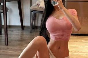 微密圈 - 节日花样别样，黎允熙给你带来的美图，记得下载走光！